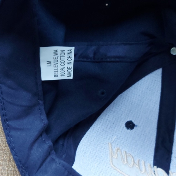 NWOT Alaska Cap - Picture 3 of 5